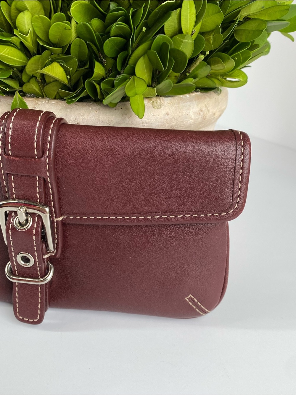 Coach Oxblood Hamilton Clutch Wristlet Wallet - Picture 4 of 14